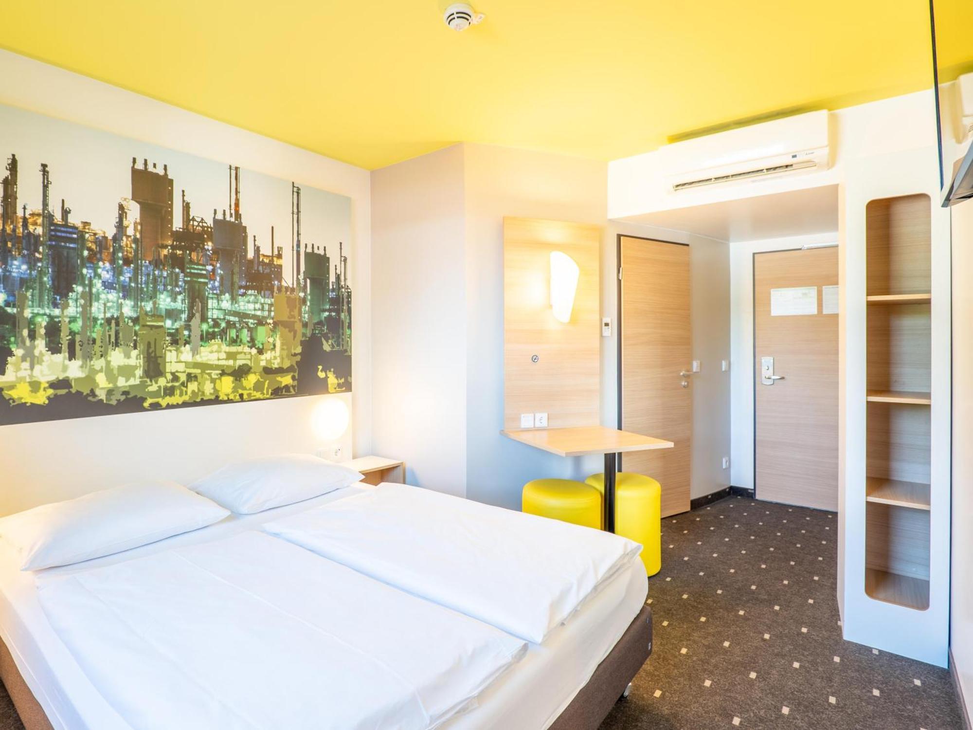 B&B Hotel Ludwigshafen Esterno foto
