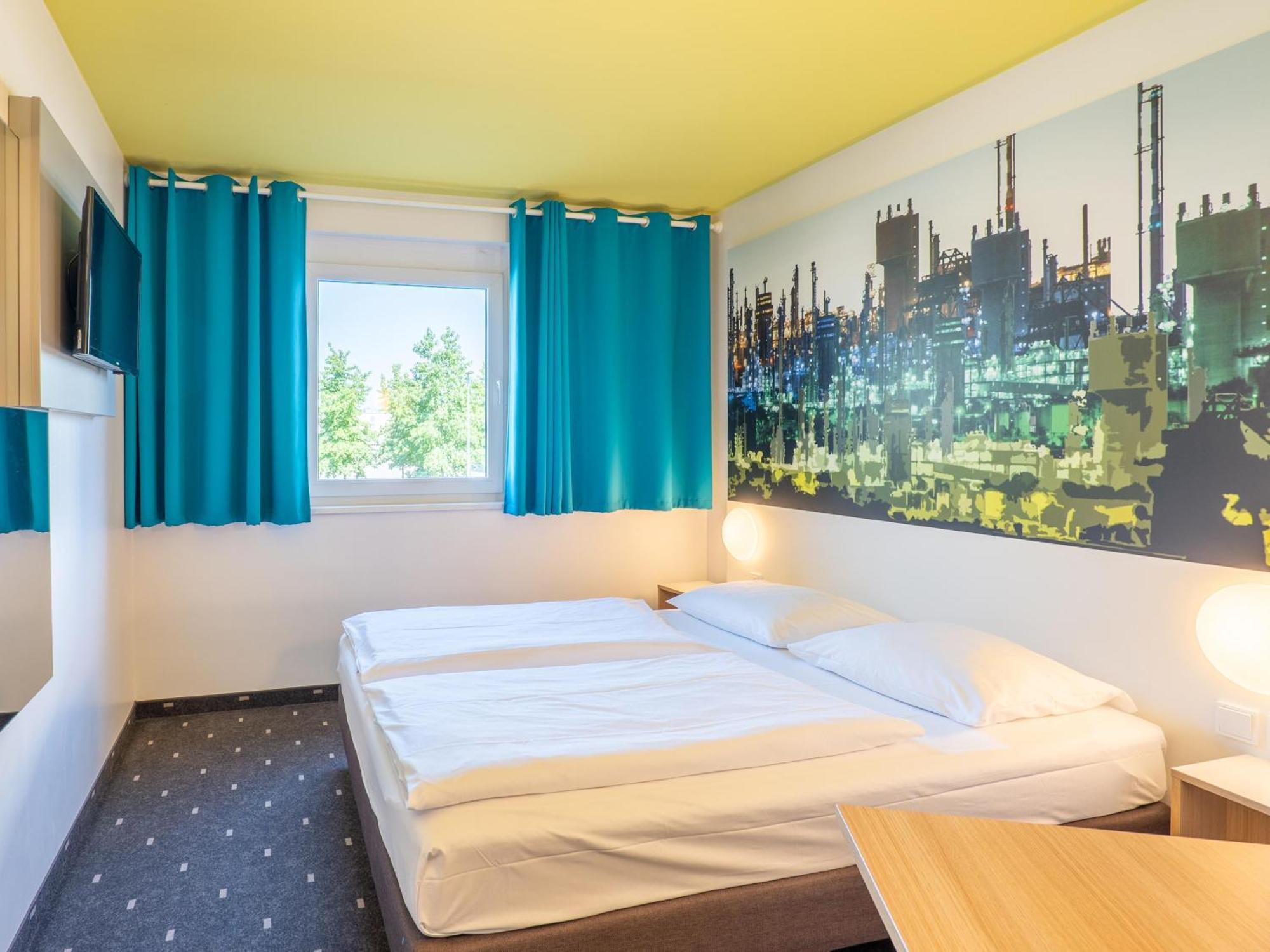 B&B Hotel Ludwigshafen Esterno foto