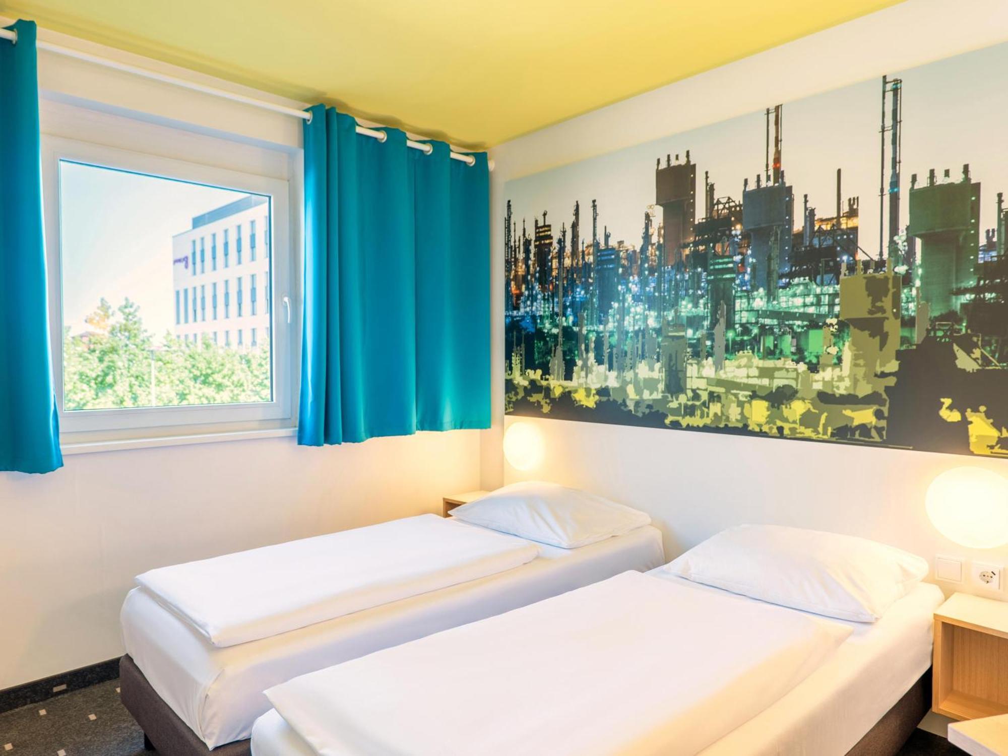 B&B Hotel Ludwigshafen Esterno foto