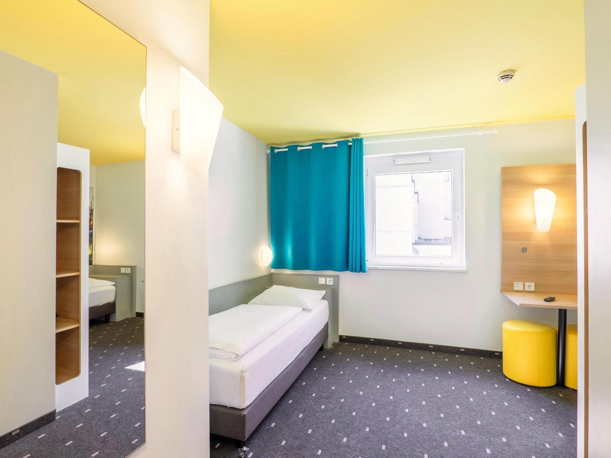 B&B Hotel Ludwigshafen Esterno foto
