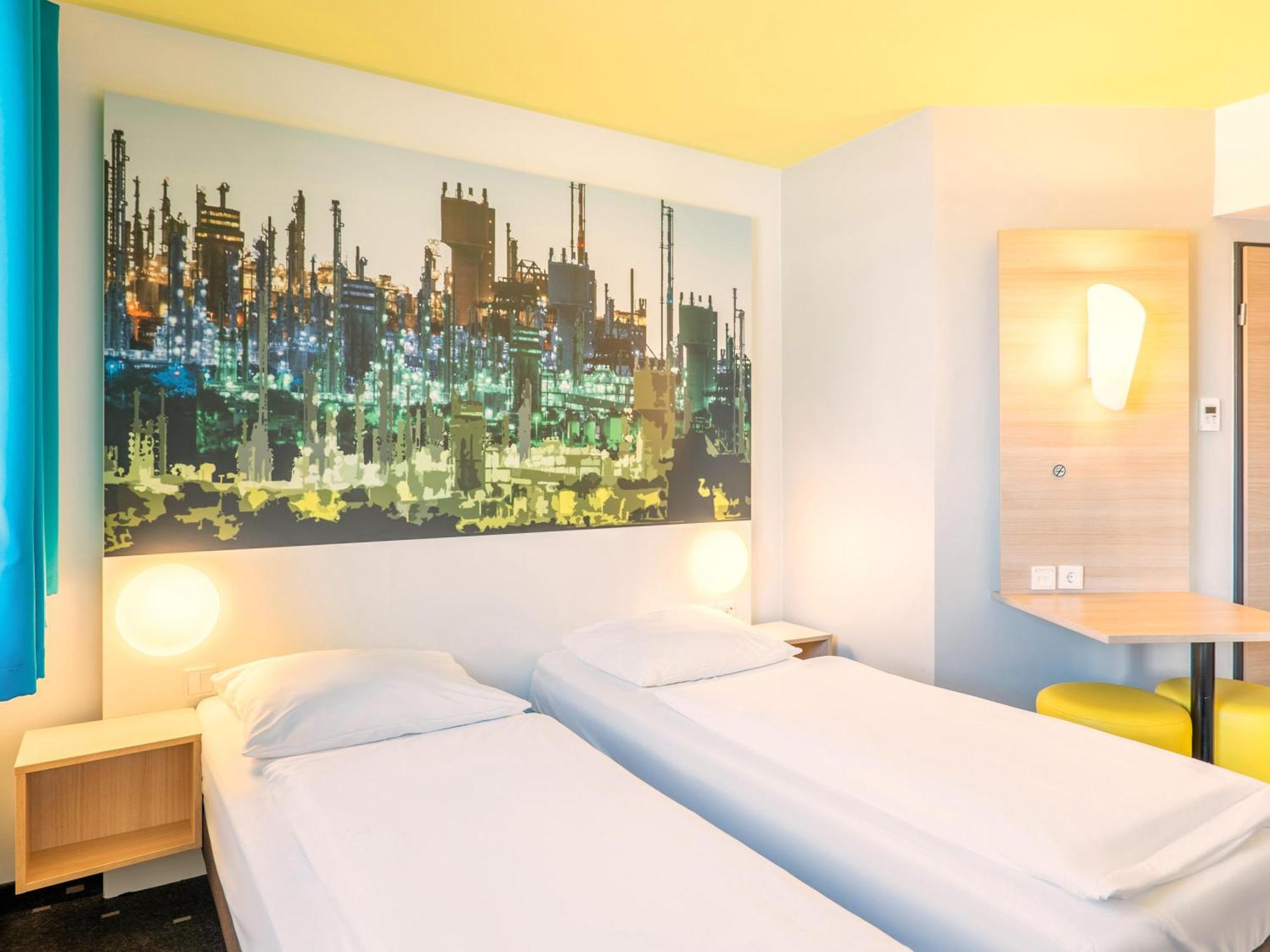 B&B Hotel Ludwigshafen Esterno foto