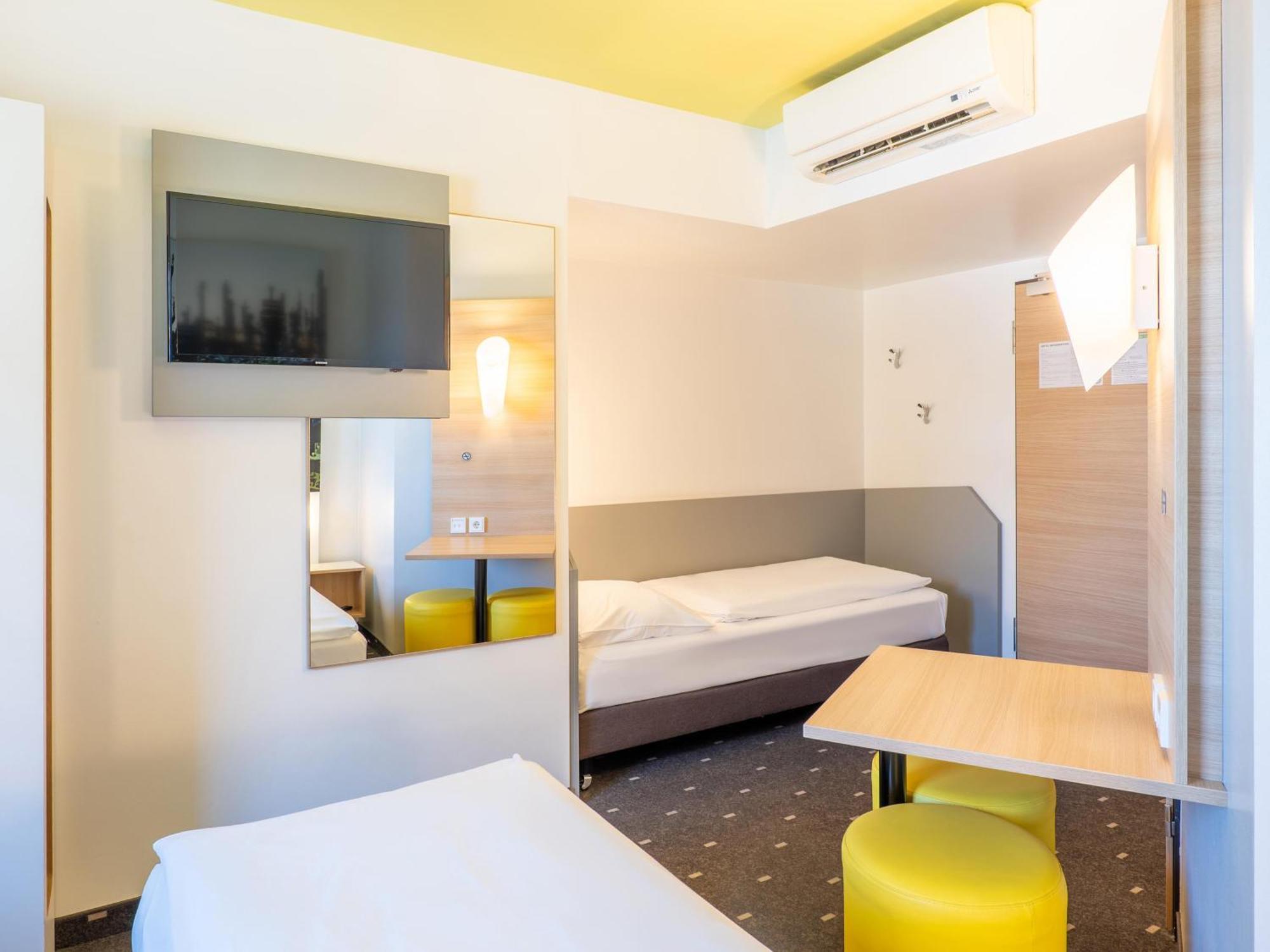 B&B Hotel Ludwigshafen Esterno foto